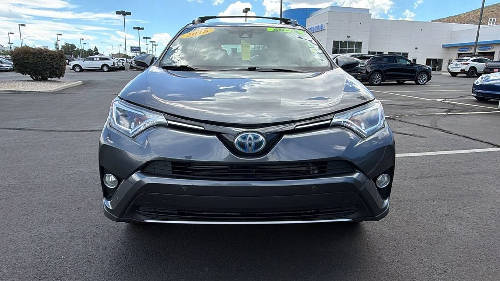 Used 2018 Toyota RAV4 XLE w/ Convenience Package AWD/4WD image 8