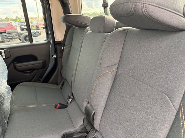 New 2025 Jeep Gladiator Sport image 20