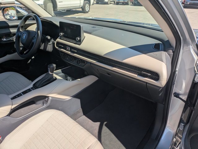 Certified 2024 Honda HR-V LX image 19