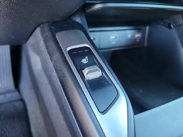 Used 2023 Kia Sorento S FWD image 22