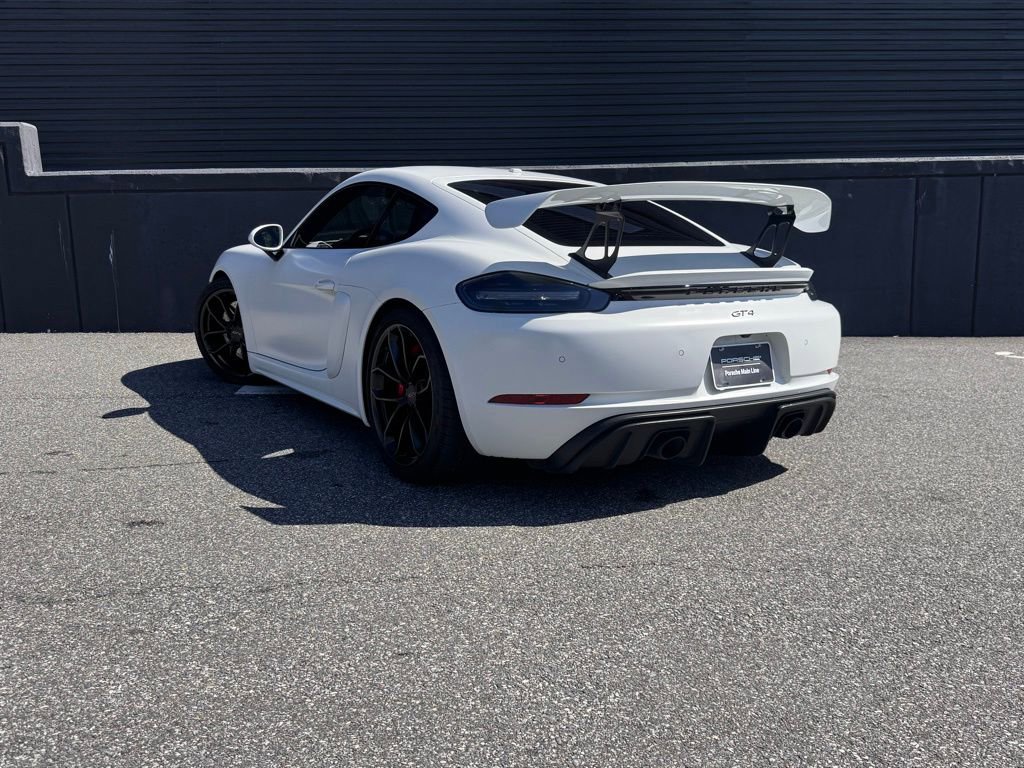 Certified 2022 Porsche 718 Cayman GT4 image 3