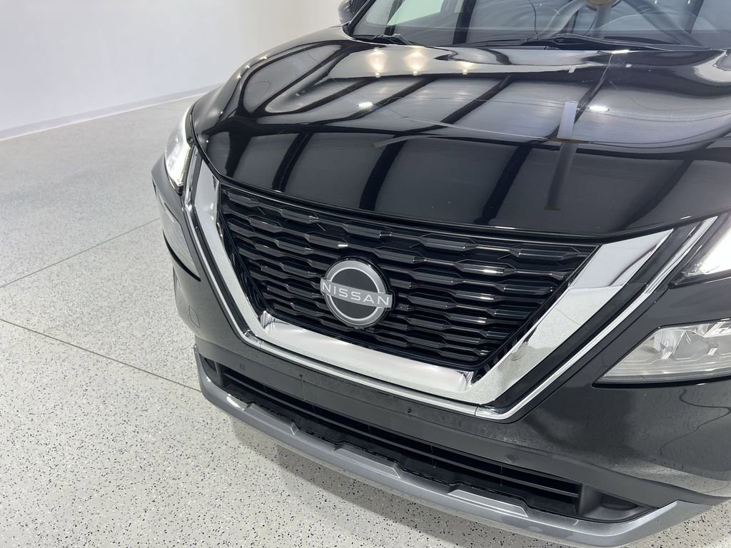 Used 2023 Nissan Rogue SL w/ SL Premium Package image 29