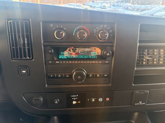 Certified 2020 Chevrolet Express 2500 image 19