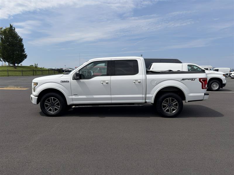 Used 2016 Ford F150 XLT w/ Equipment Group 302A Luxury AWD/4WD image 3