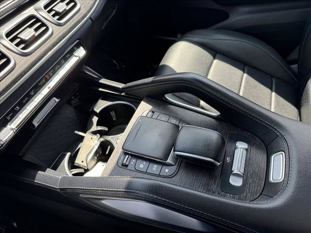 Used 2021 Mercedes-Benz GLS 450 4MATIC image 16