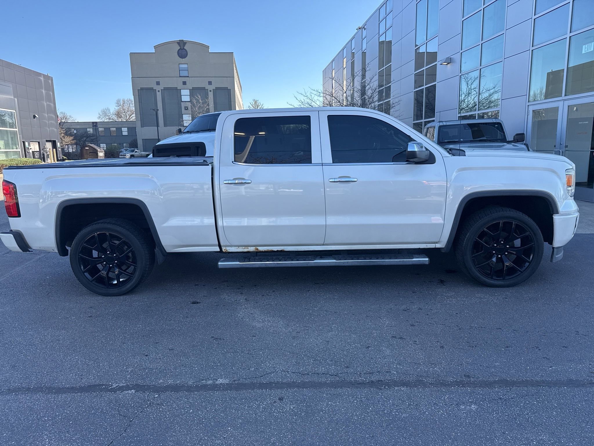 Used 2014 GMC Sierra 1500 SLT