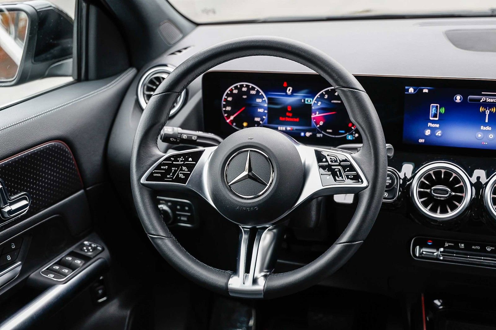 Certified 2026 Mercedes-Benz GLA 250 image 13