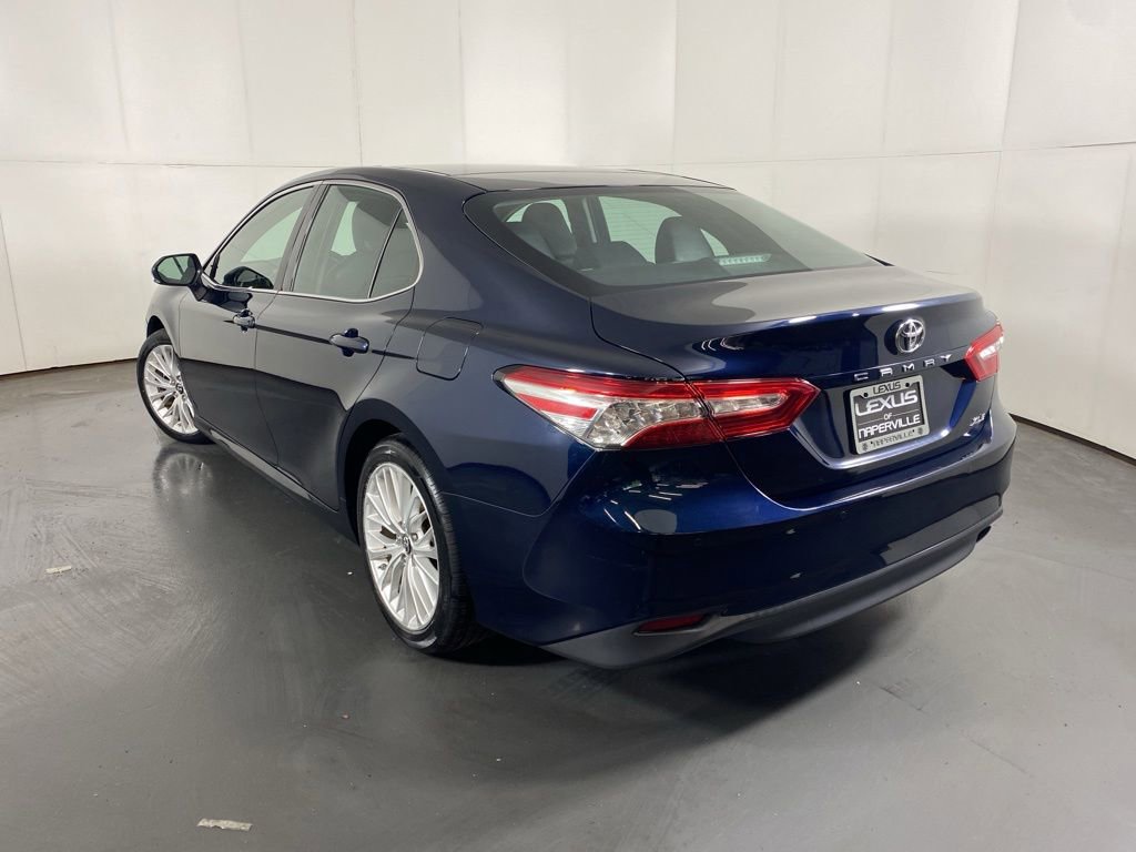 Used 2018 Toyota Camry XLE FWD image 8