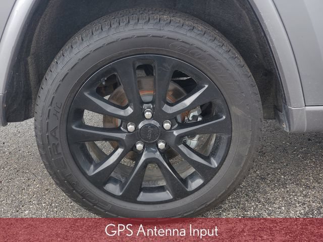 Used 2019 Jeep Grand Cherokee Altitude AWD/4WD image 6