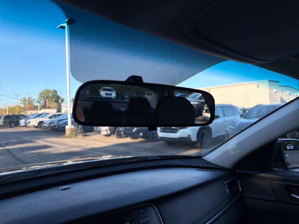 Used 2017 Kia Optima LX FWD image 19