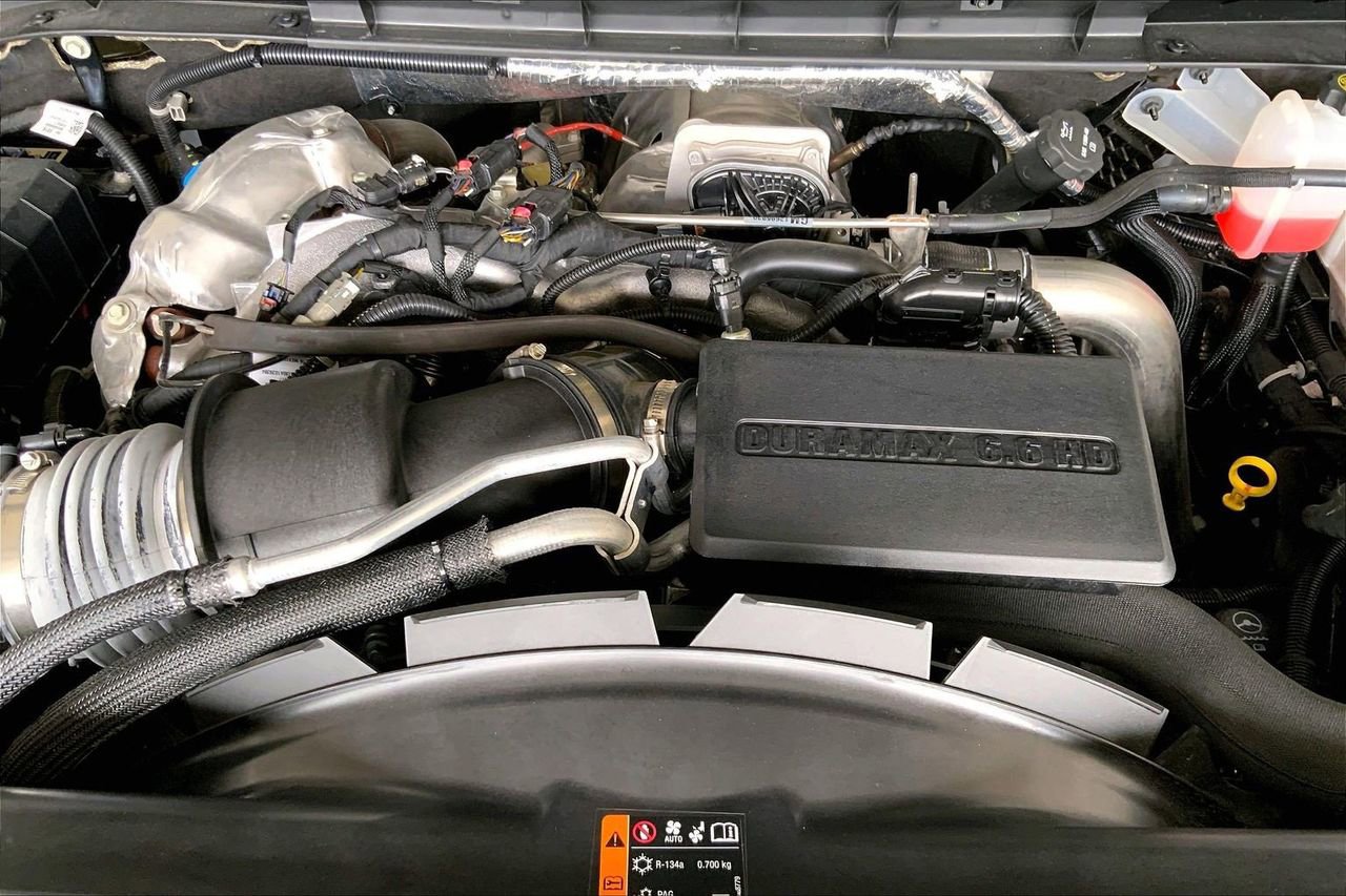 Used 2024 Chevrolet Silverado 2500 High Country w/ High Country Premium Package image 32