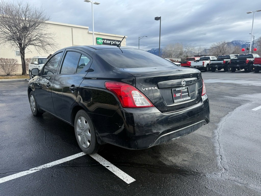 Used 2015 Nissan Versa S image 3
