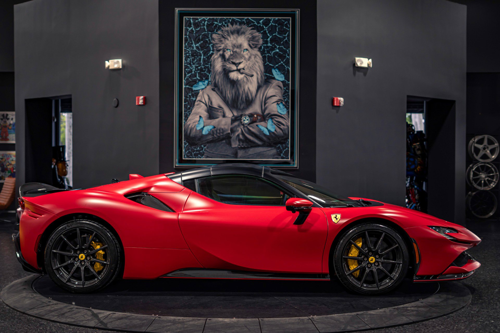 Used 2024 Ferrari SF90 Spider AWD/4WD image 52
