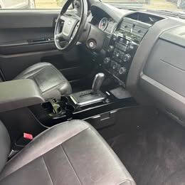 Used 2011 Ford Escape Limited w/ 301A Rapid Spec Order Code image 8