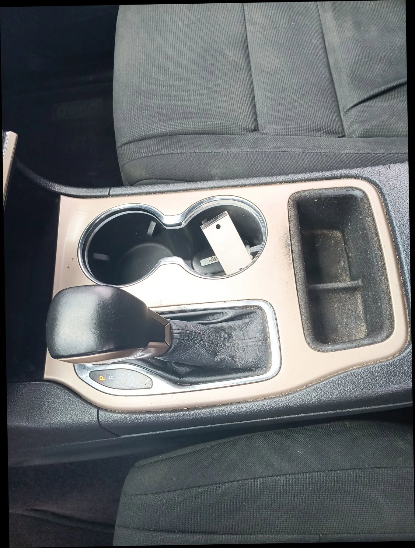 Used 2017 Jeep Grand Cherokee Laredo image 22