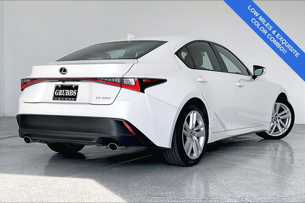 Used 2022 Lexus IS 300 image 2
