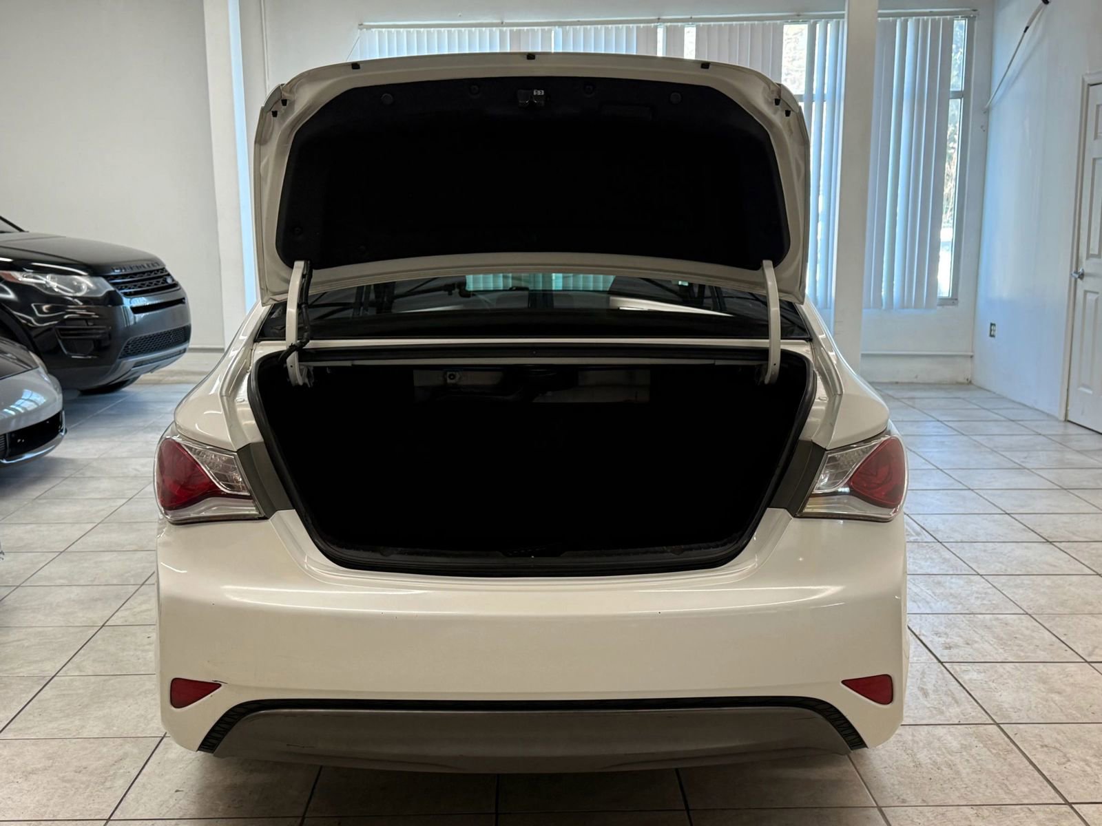 Used 2013 Hyundai Sonata Hybrid image 19