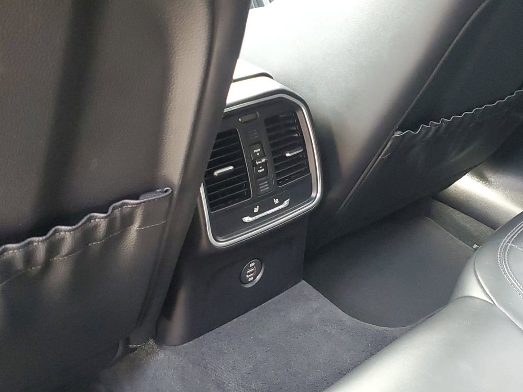 Used 2018 Porsche Macan GTS image 28