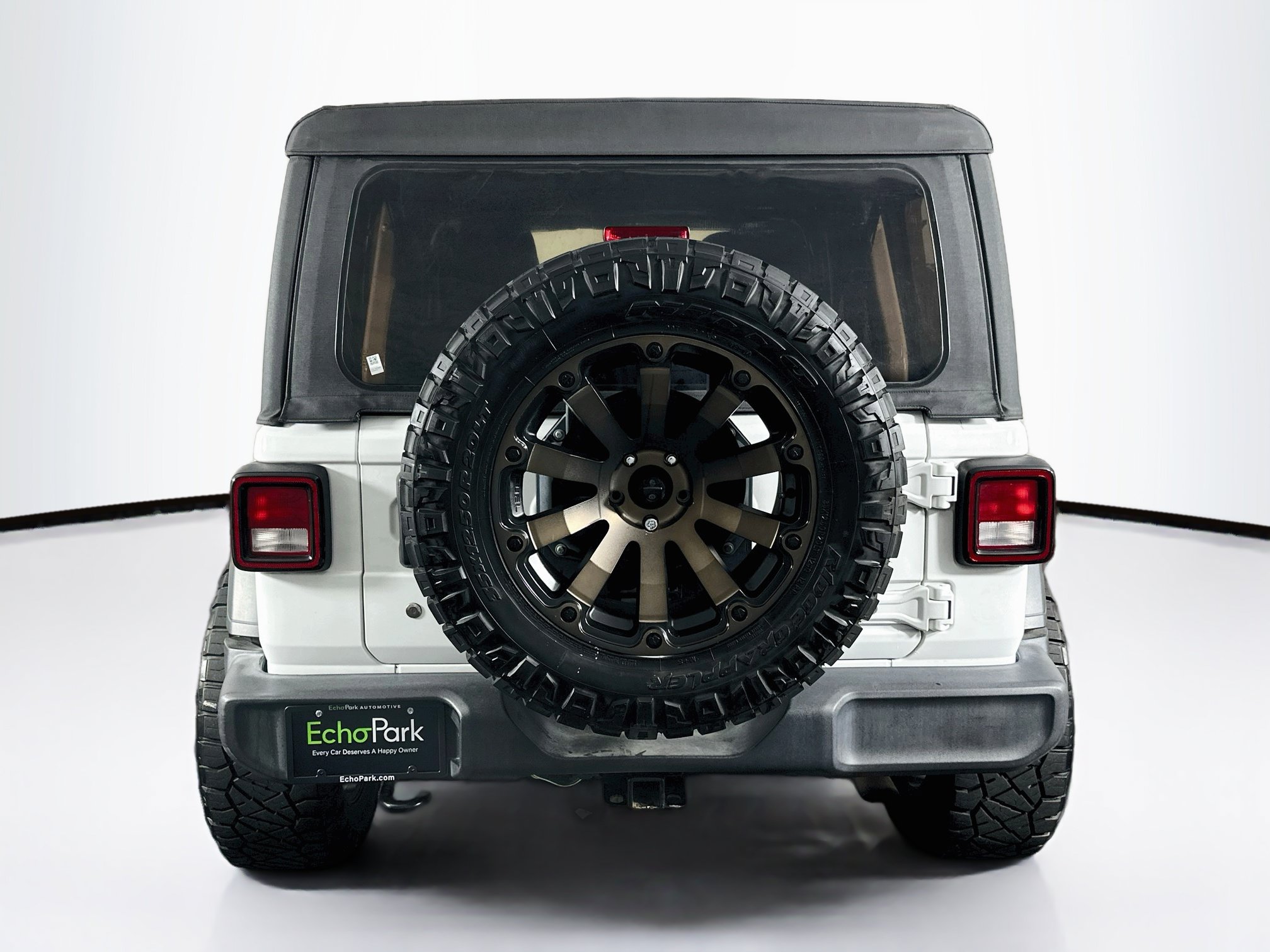 Used 2018 Jeep Wrangler Unlimited Sport S AWD/4WD image 7