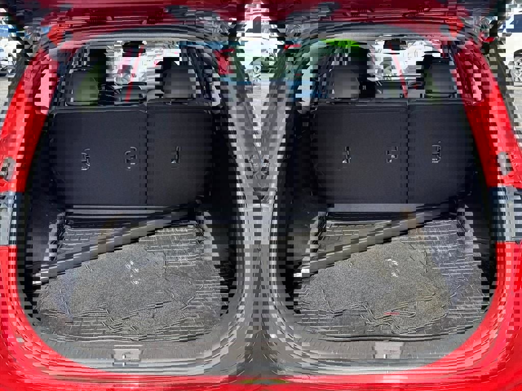 Used 2020 Hyundai Santa Fe Limited image 14