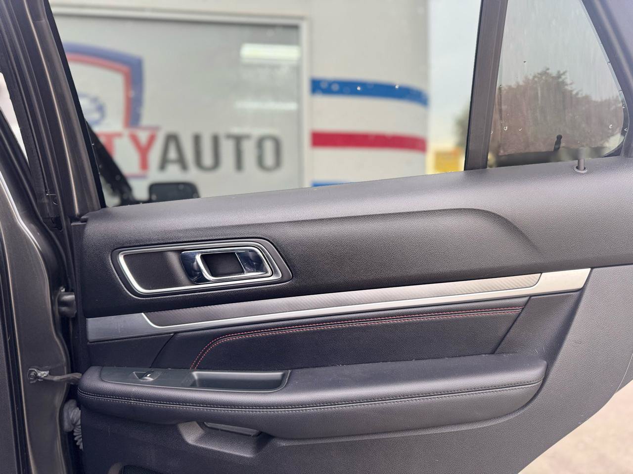 Used 2018 Ford Explorer Sport AWD/4WD image 54