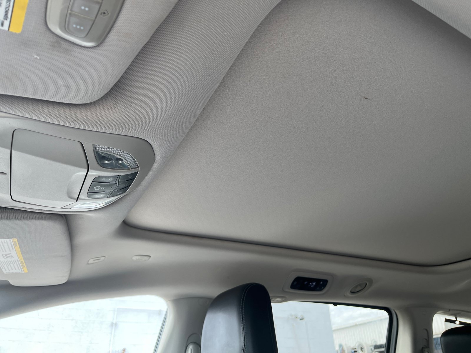 Certified 2018 Chrysler Pacifica Limited FWD image 28