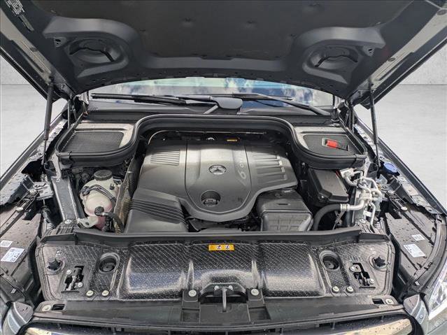 Certified 2026 Mercedes-Benz GLS 450 4MATIC image 23