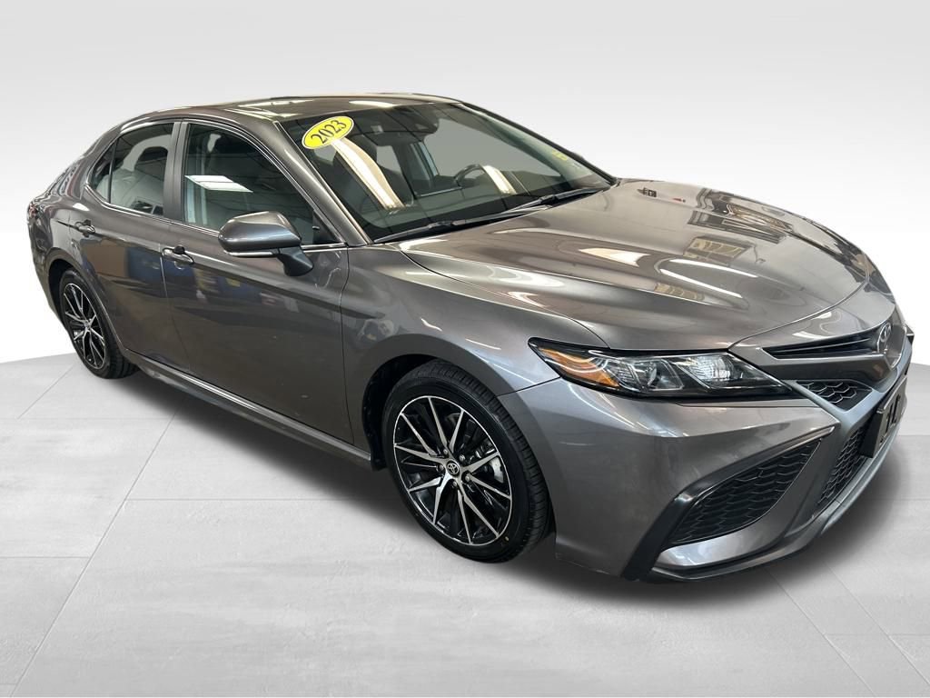 Certified 2023 Toyota Camry SE image 7