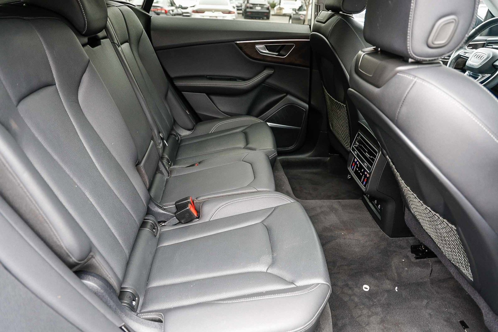 Used 2023 Audi Q8 Premium Plus w/ Premium Plus Package image 18