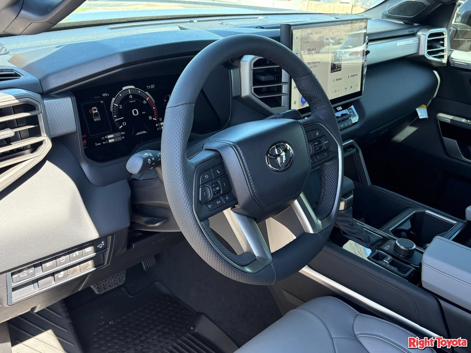 New 2026 Toyota Tundra Limited AWD/4WD image 18