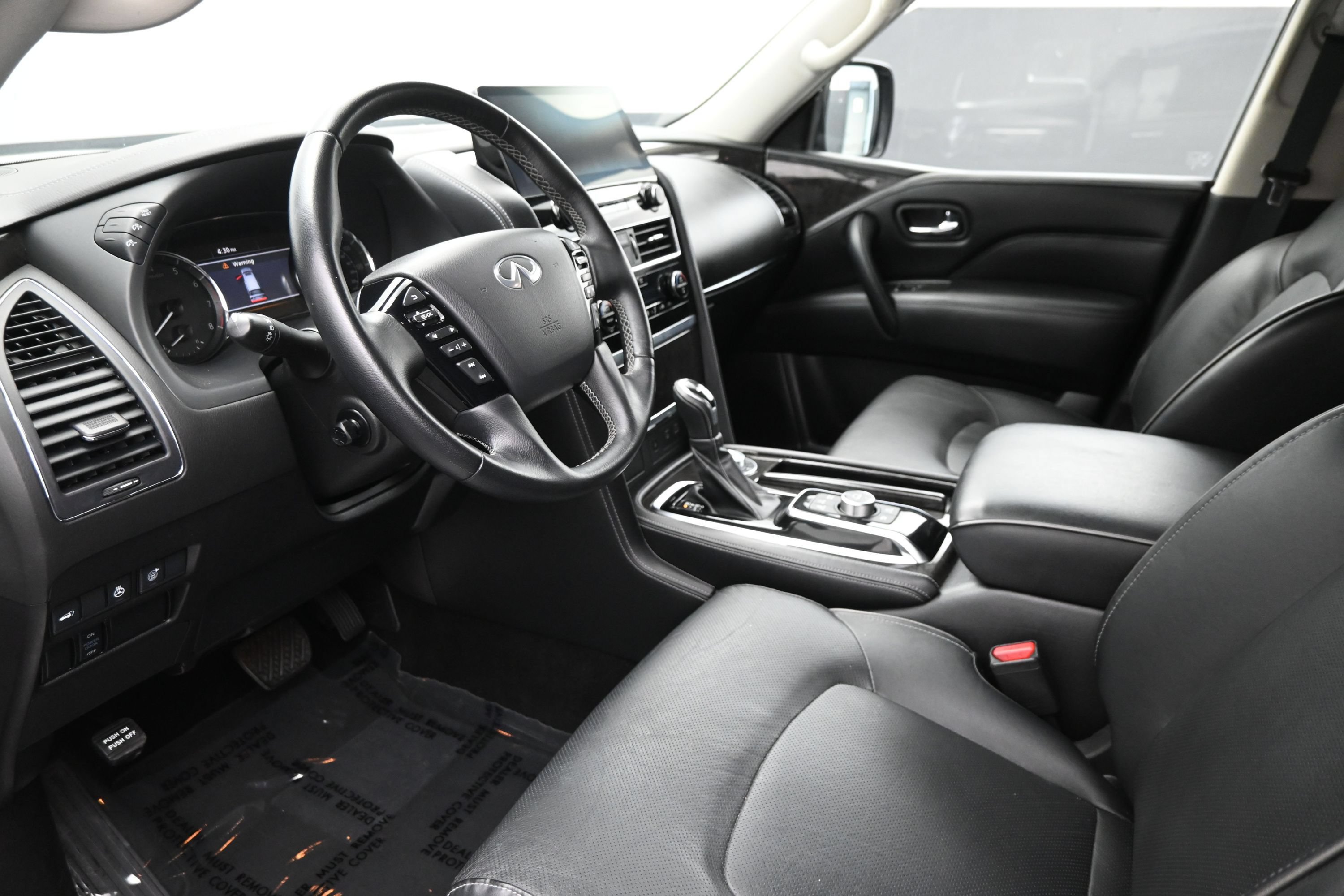 Used 2024 INFINITI QX80 Luxe AWD/4WD image 12