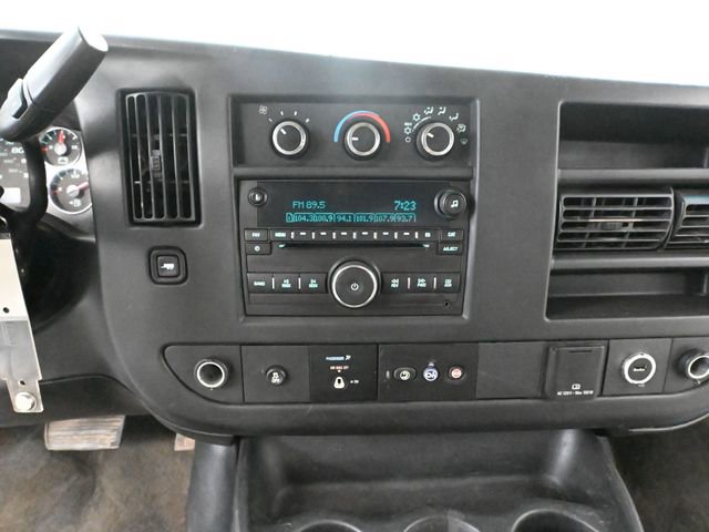 Used 2017 Chevrolet Express 3500 LT w/ LT Preferred Equipment Group image 27