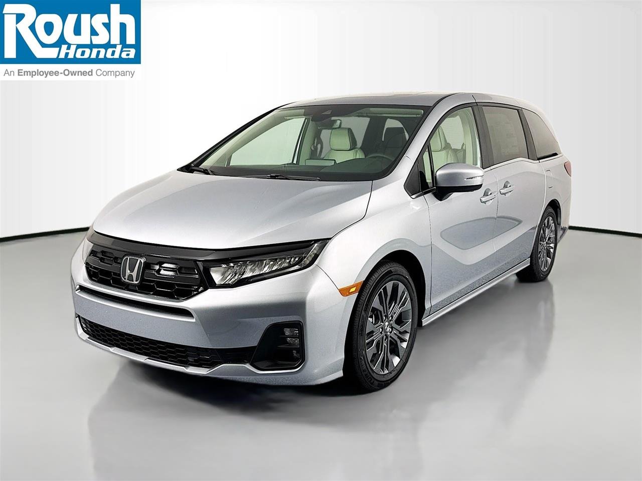 New 2026 Honda Odyssey Touring image 1