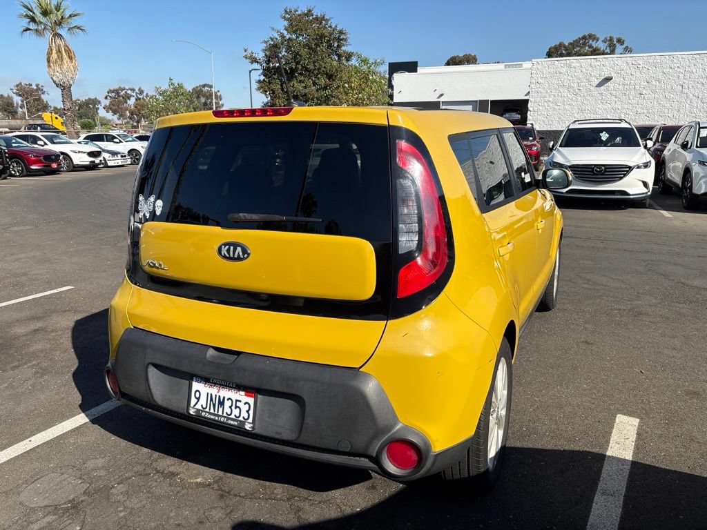 Used 2014 Kia Soul + FWD image 7