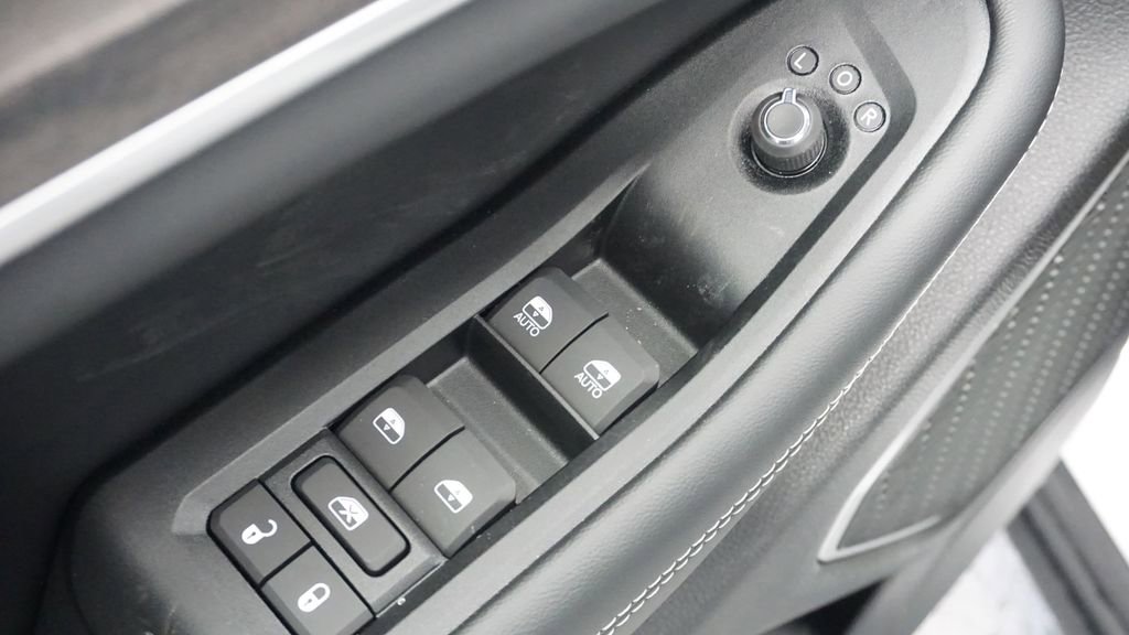 New 2026 Jeep Grand Cherokee Limited image 27