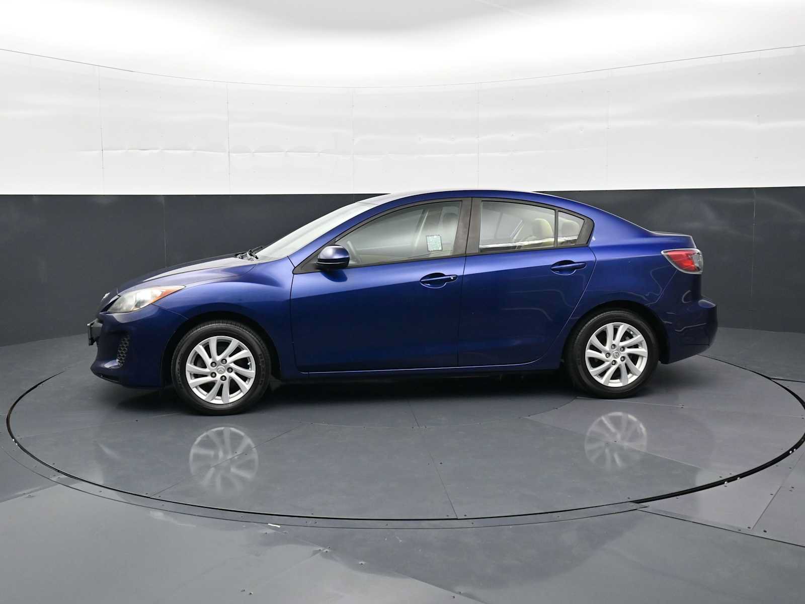 Used 2012 MAZDA MAZDA3 i Touring FWD image 8