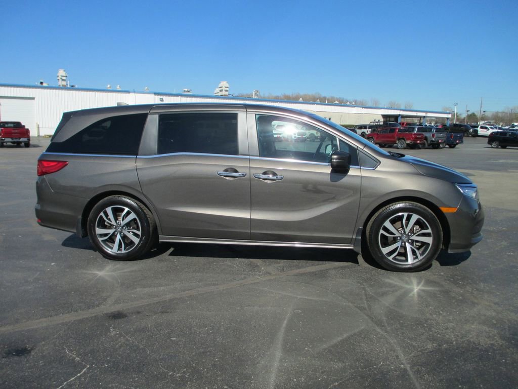 Used 2022 Honda Odyssey Touring image 4