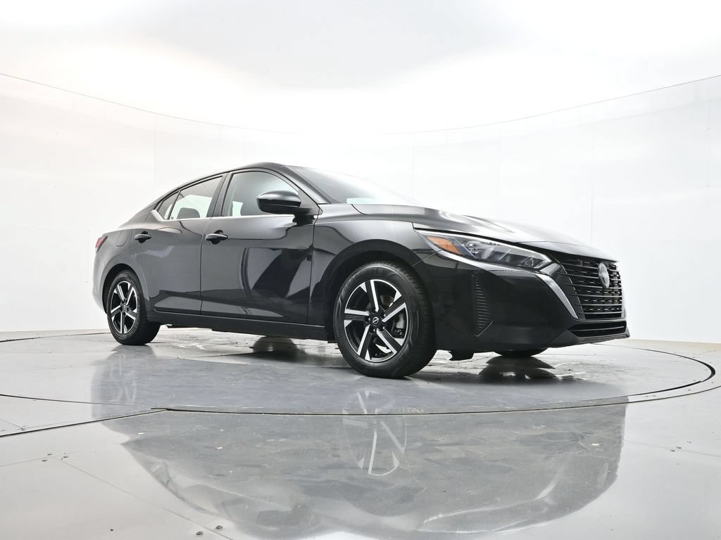 Used 2024 Nissan Sentra SV FWD image 32