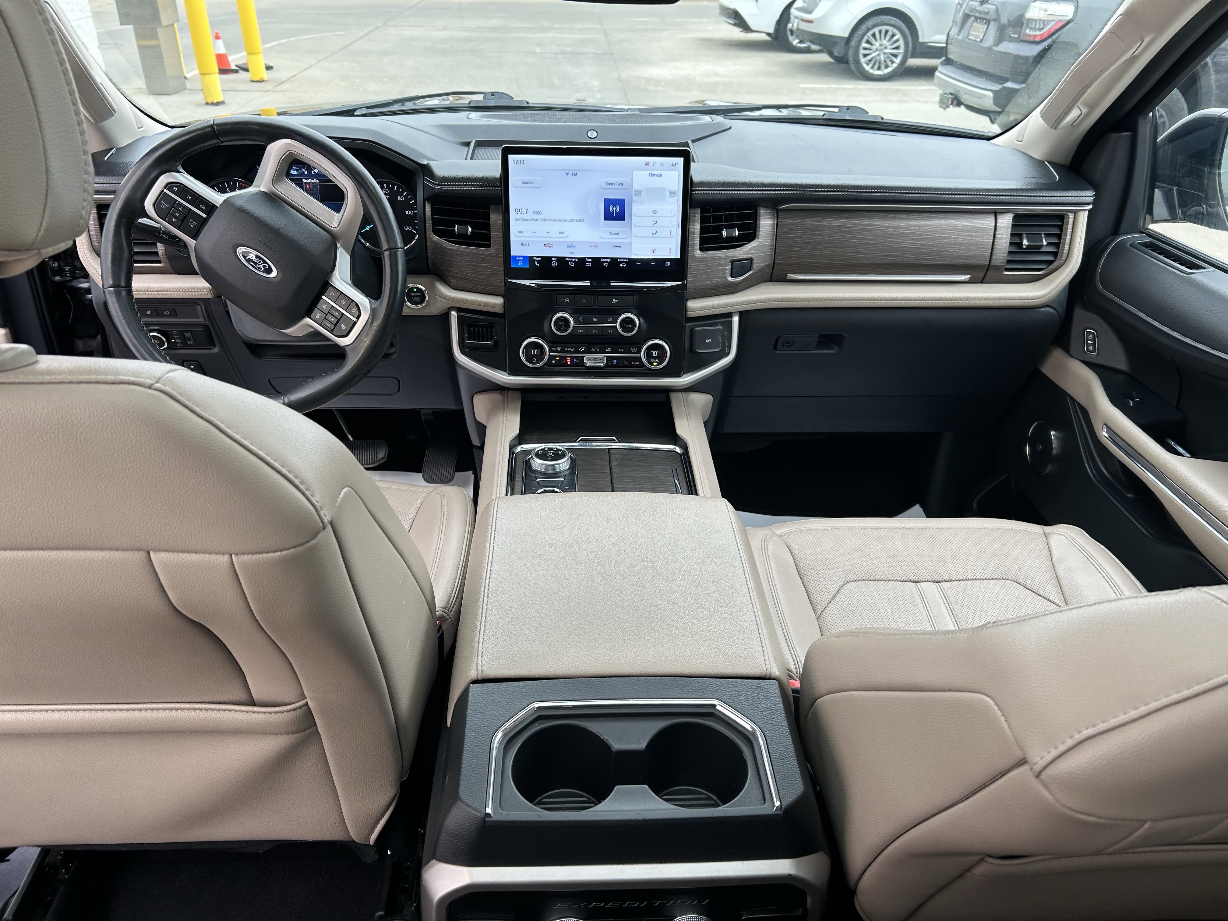 Used 2024 Ford Expedition Max Limited image 23