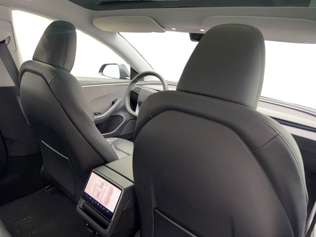 Used 2024 Tesla Model 3 Long Range image 40