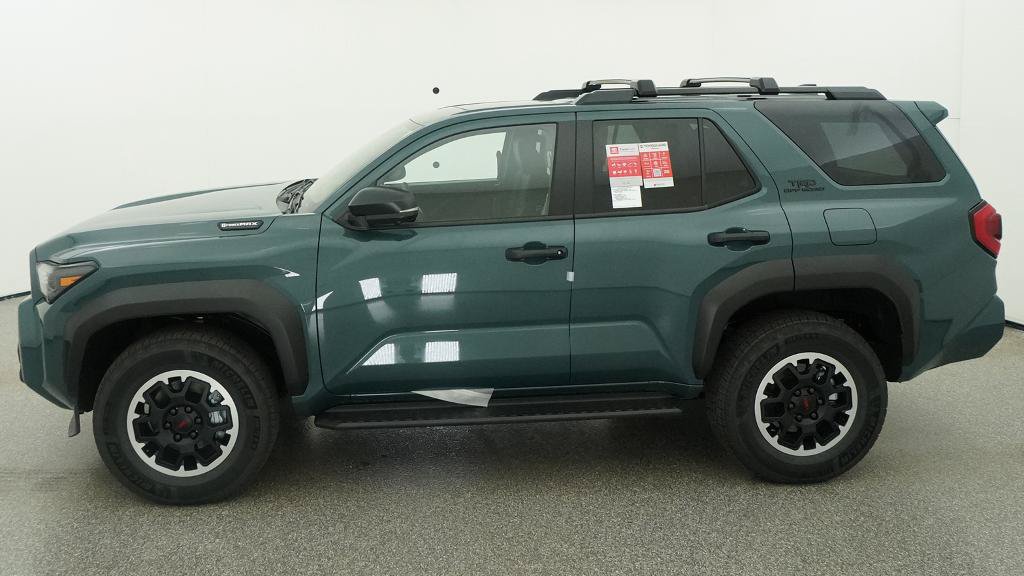 New 2026 Toyota 4Runner TRD Off-Road Premium AWD/4WD image 3