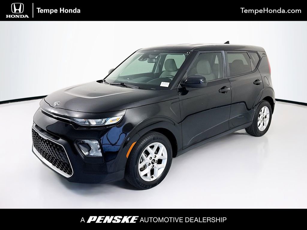 Used 2021 Kia Soul S FWD image 1
