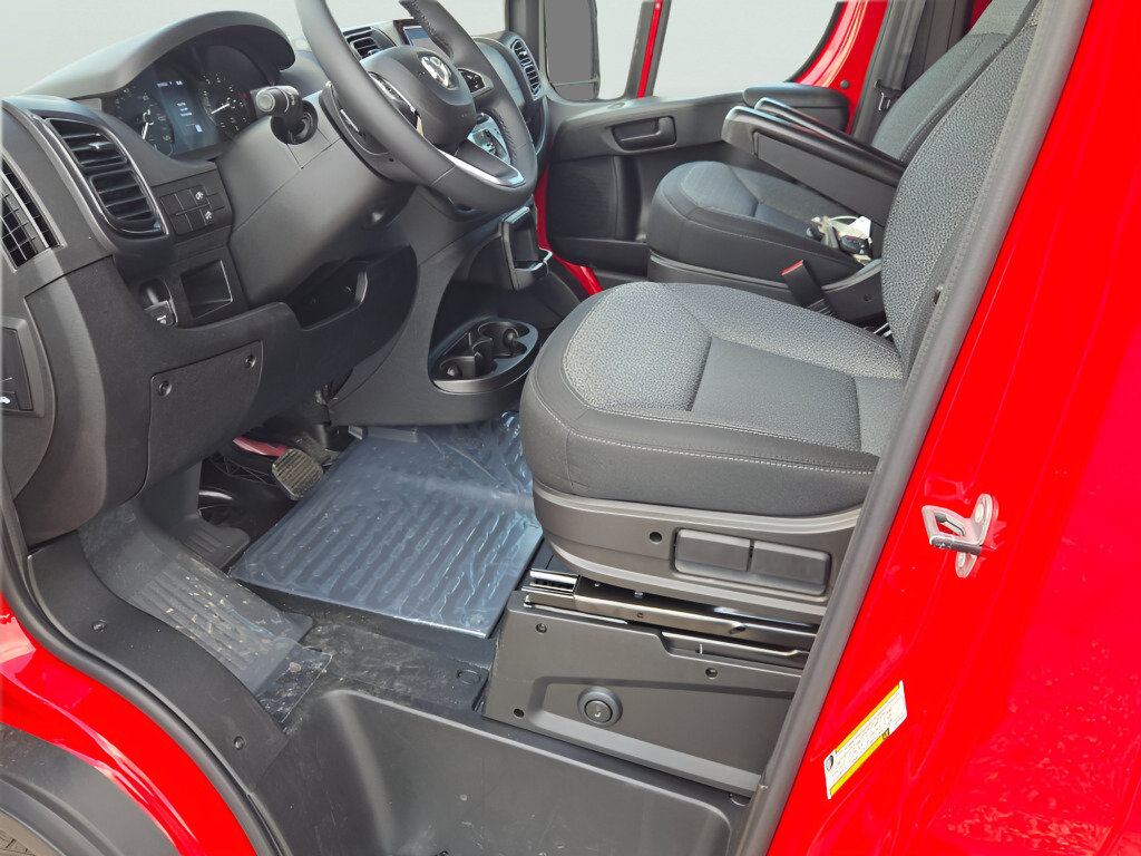 New 2026 RAM ProMaster 1500 w/ Cold Weather Group FWD image 24