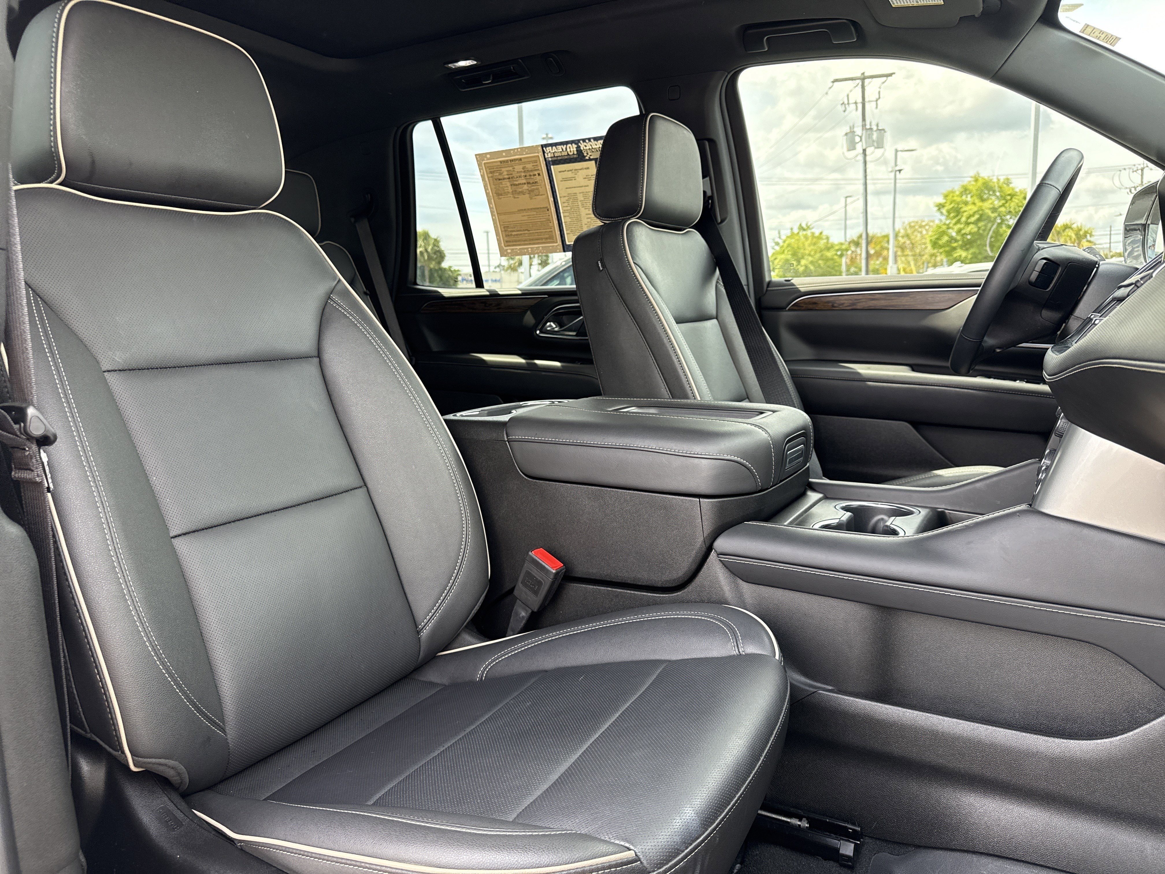 Used 2024 Chevrolet Tahoe Premier w/ Premium Package 2 image 34