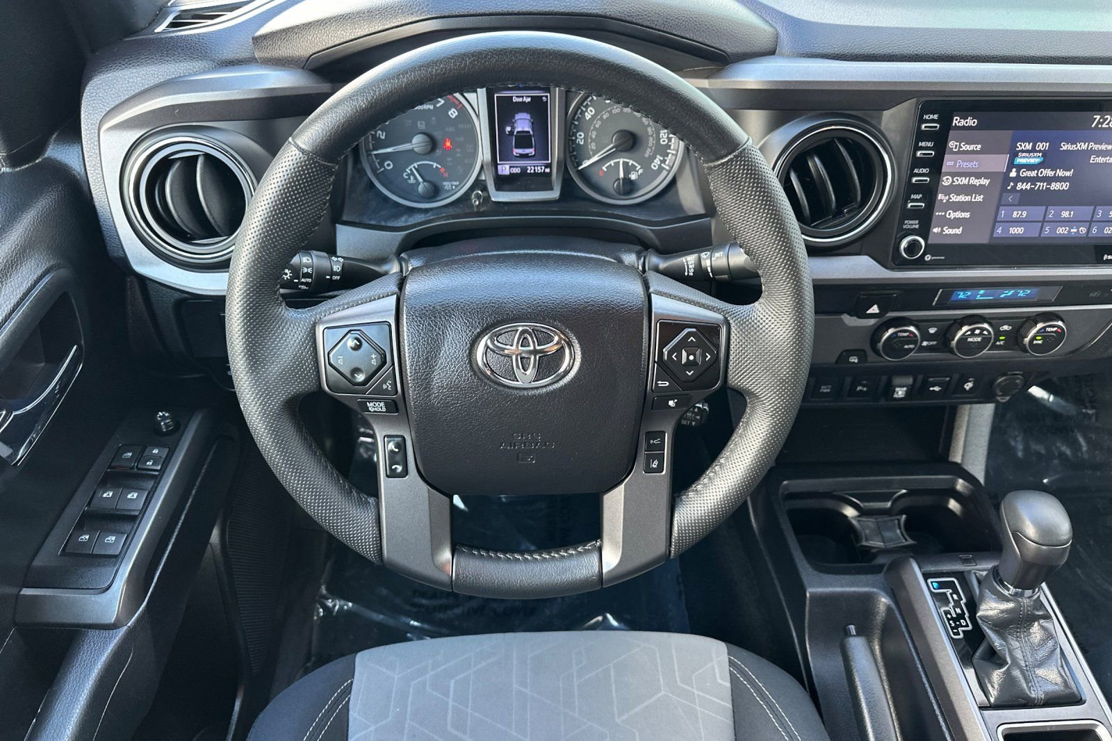 Used 2022 Toyota Tacoma TRD Sport w/ Technology Package RWD image 15