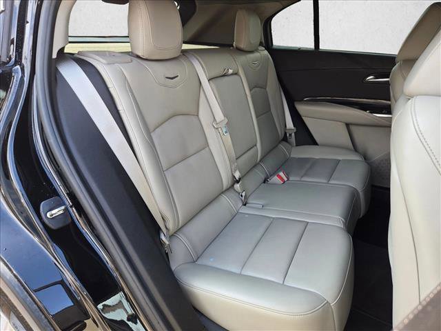 Used 2023 Cadillac XT4 Premium Luxury image 20