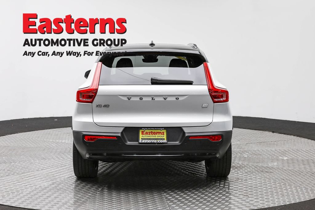 Used 2023 Volvo XC40 Recharge Plus AWD/4WD image 6