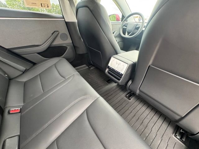 Used 2025 Tesla Model 3 Long Range RWD image 32