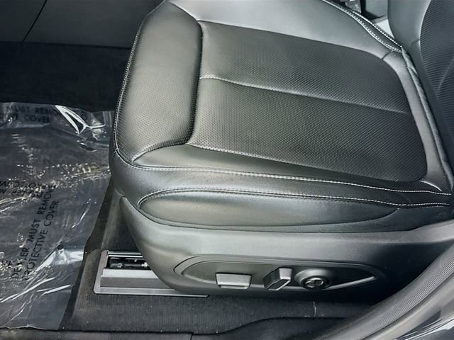 Used 2025 Jeep Grand Cherokee Limited w/ Luxury Tech Group II image 19