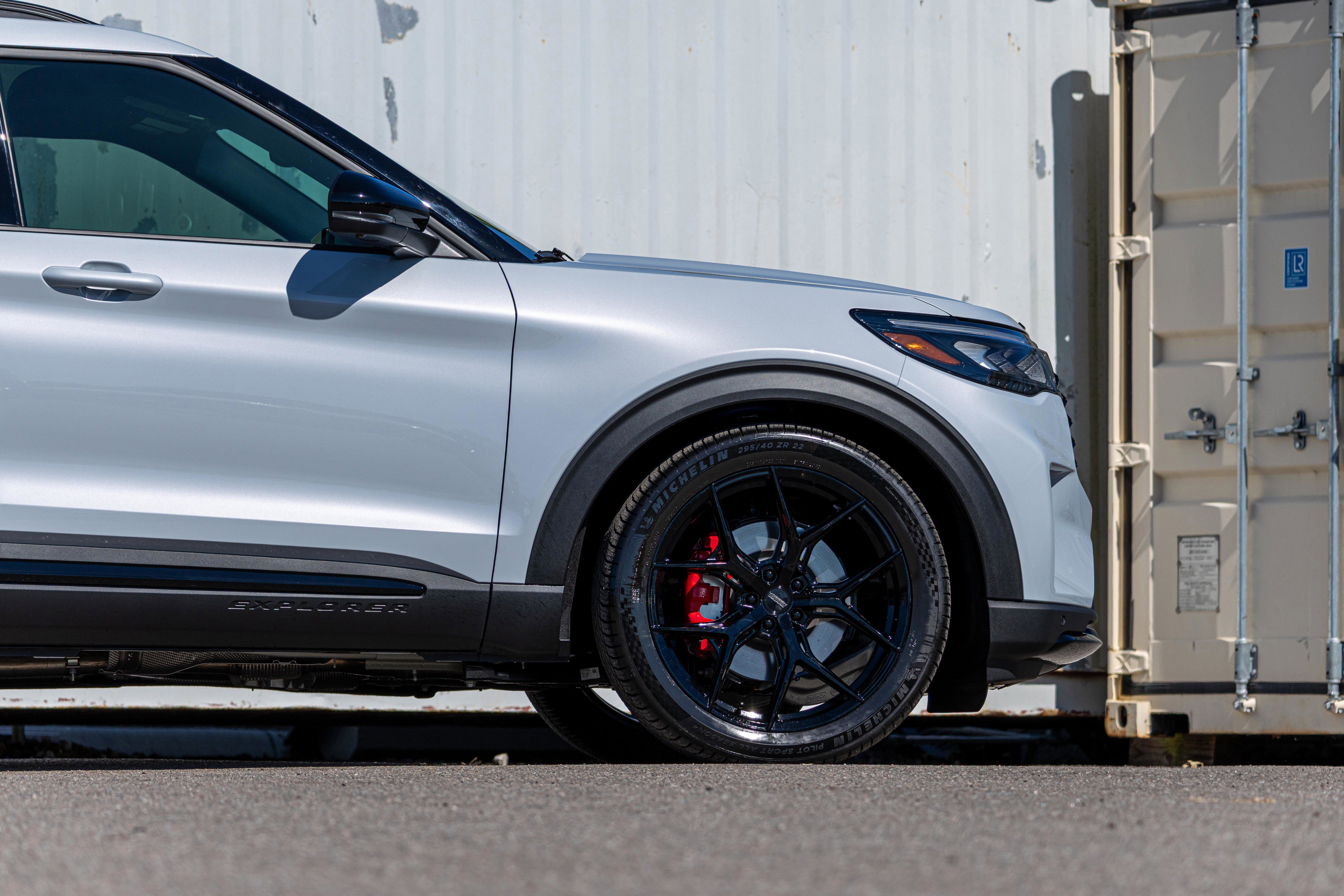 New 2026 Ford Explorer ST w/ Sun And Sound Package image 26